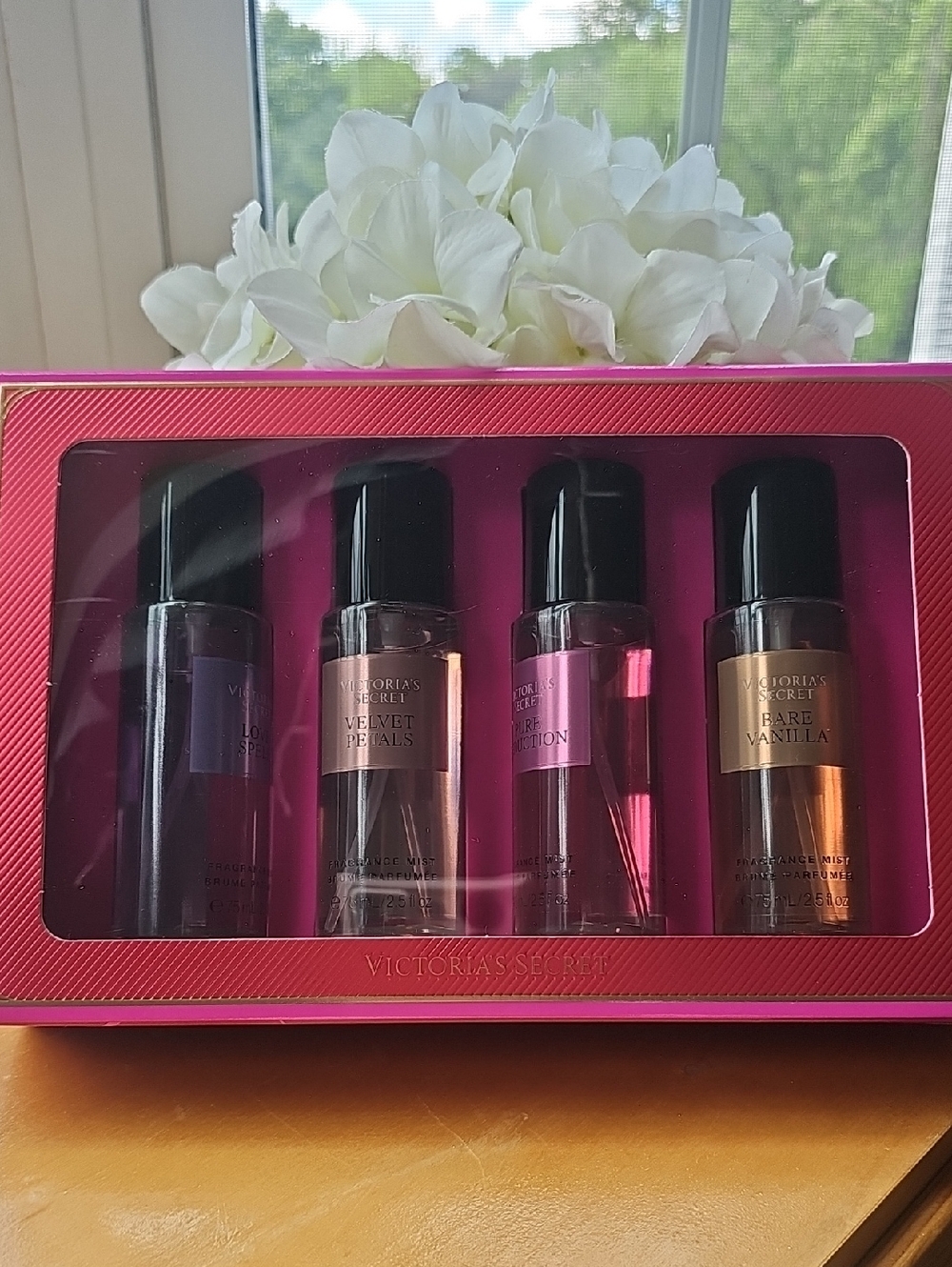Victoria's Secret 4 Pc Fragrance Mist Collection